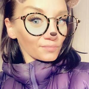 Meet your Posher, Twila